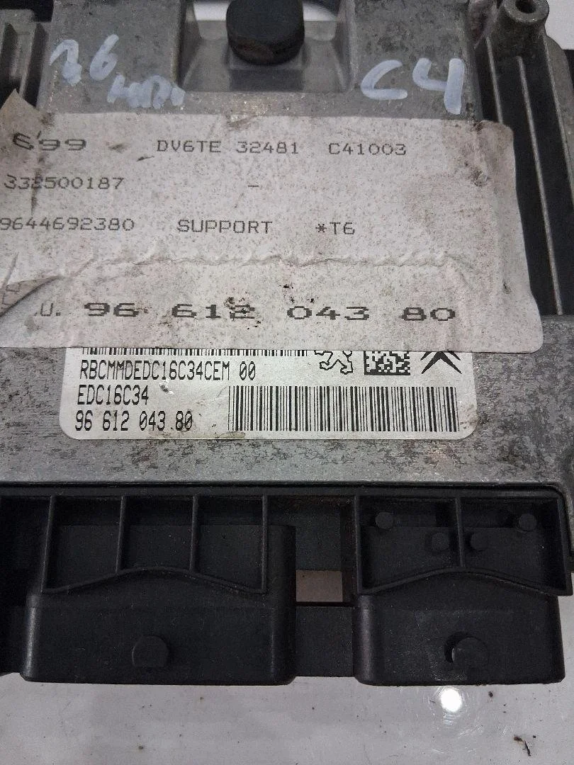 Steuergerät Citroen C4 1.6 HDI 9661204380