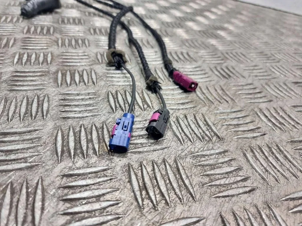 Antenn Mercedes-Benz E (W211) 059304 image 3