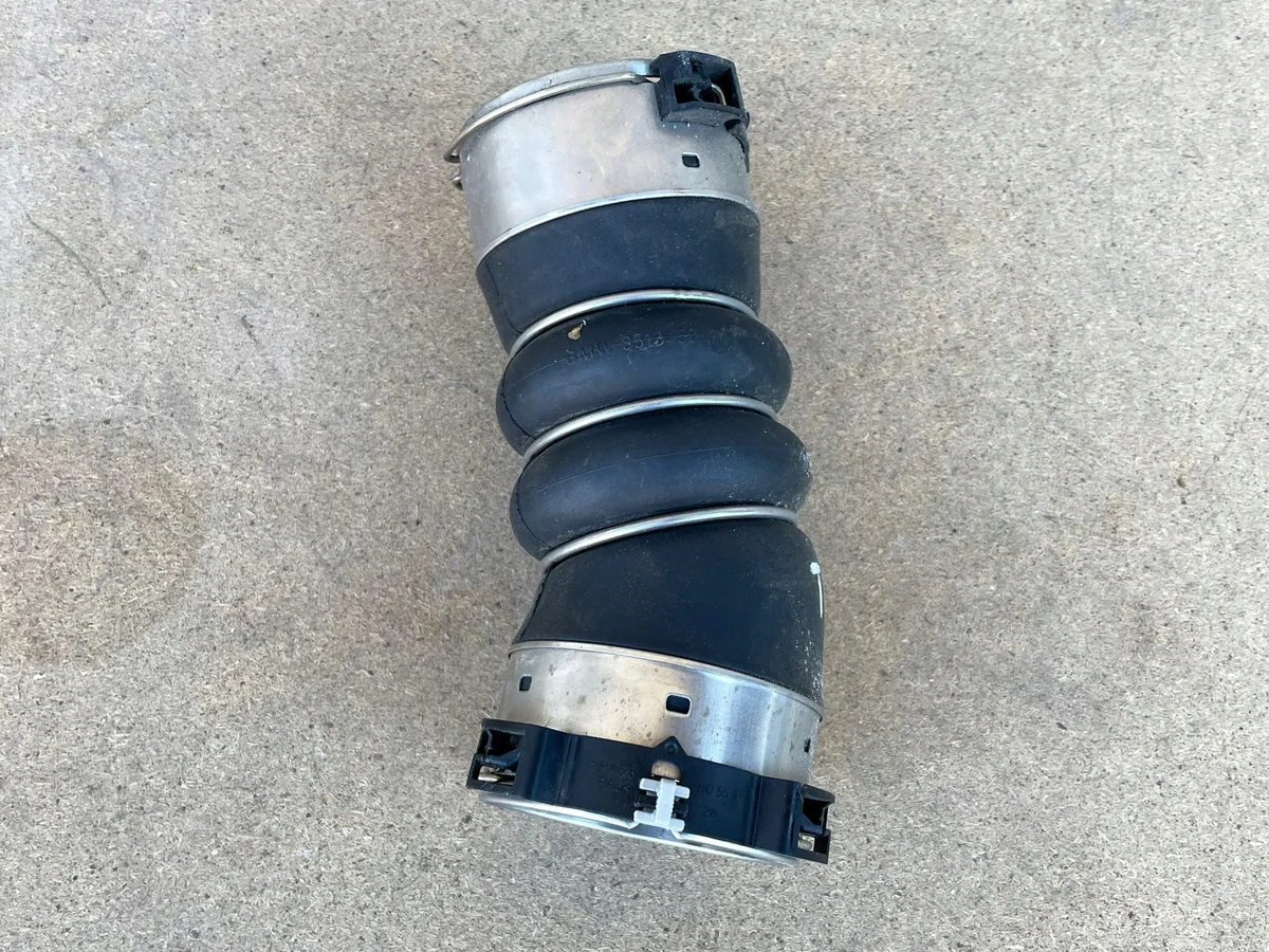 Tubo turbina BMW F25 F31 F30 3.0D OEM 8513450