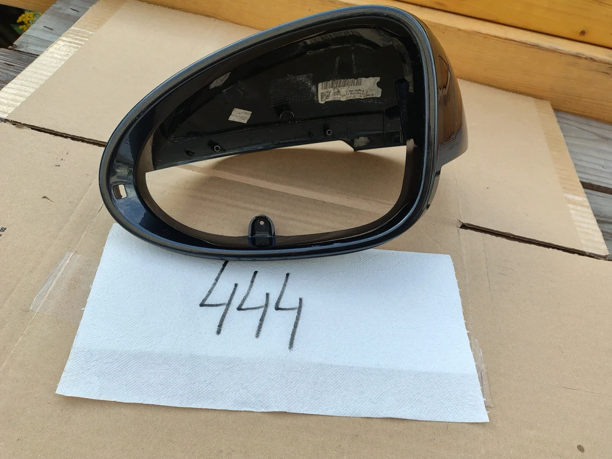 Porsche Macan Left Wing Mirror Housing