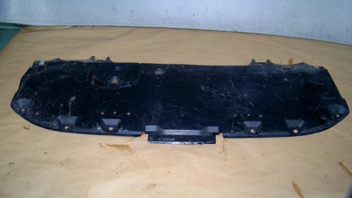 Cache moteur Mazda 3 III BN BJS756112