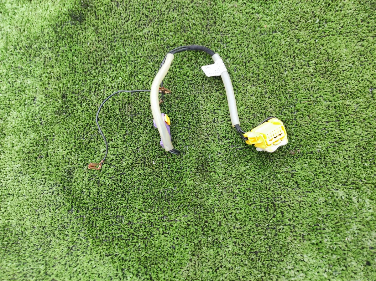 Skoda Octavia II airbag-johtosarjan liitin VAG-1K0971584