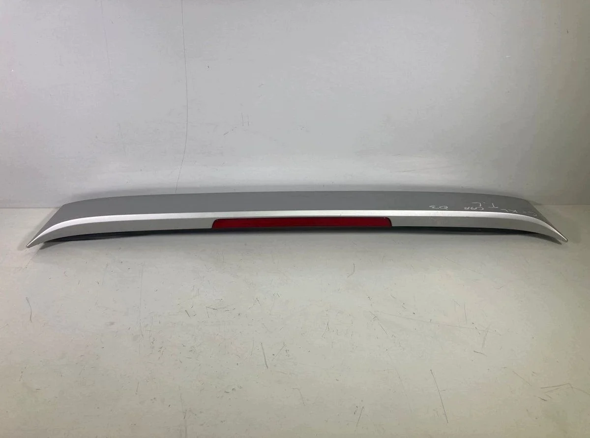 Alerón maletero Mercedes Clase C W203 2037900188