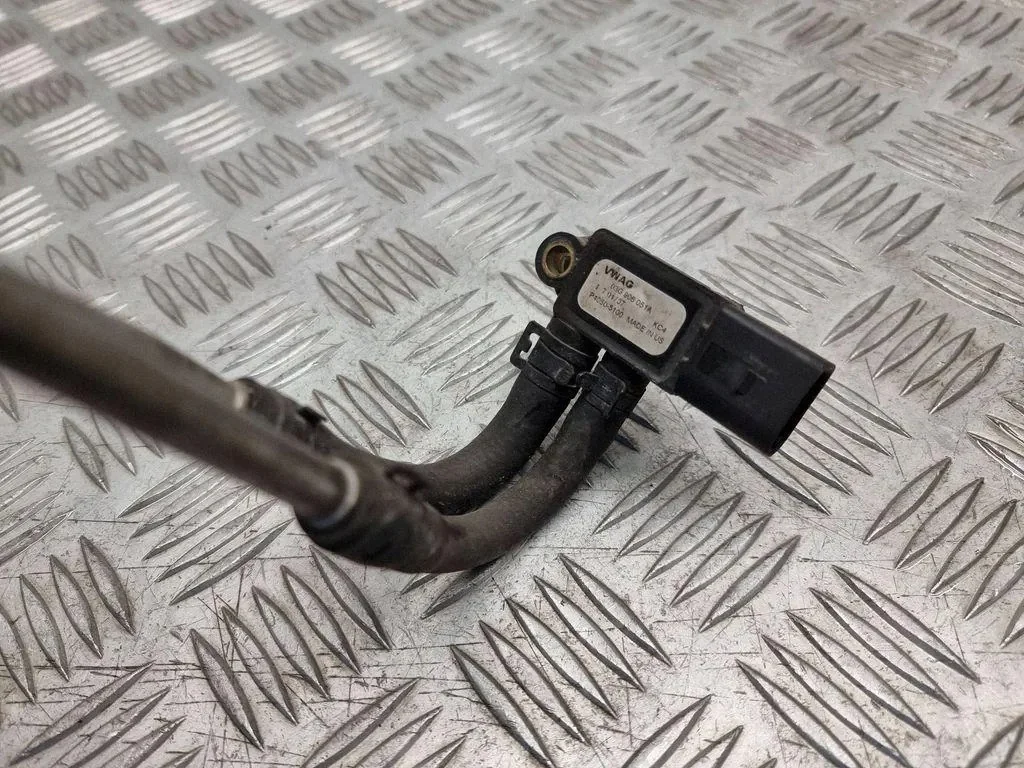 Sensore pressione DPF VW Passat B7 03G906051A image 3