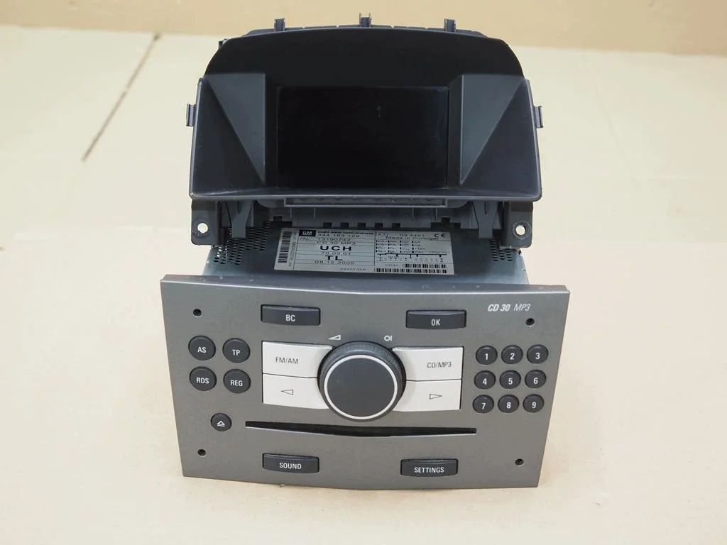 Radio-näyttö Opel Zafira B CD30 MP3 13190742