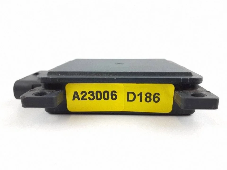 Tempomaatti tutka Mercedes E W214 A0009006547