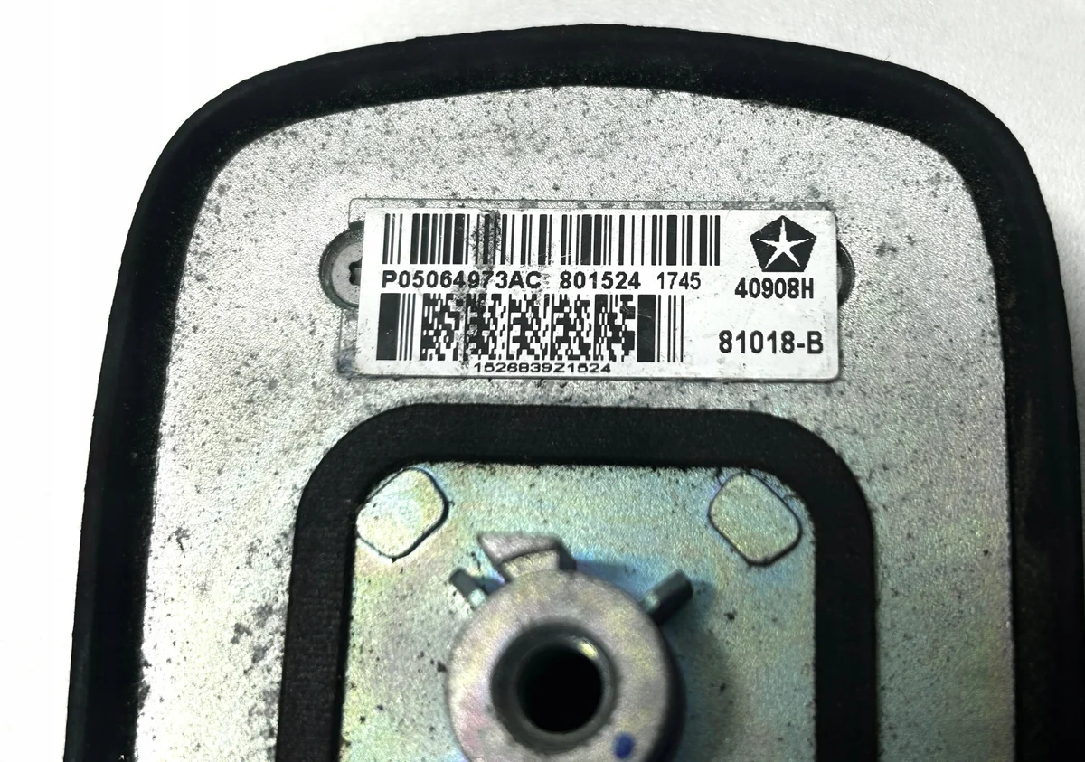 Antenn Dodge Challenger 05064973AC 2016 image 3