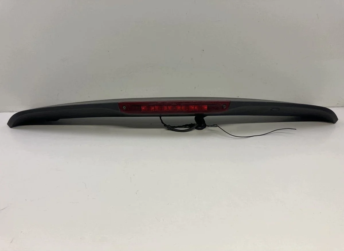 Ford Focus II Spoiler tavaratilan luukkuun 4M51-A44210-AH