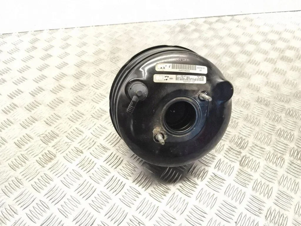 Chrysler Grand Voyager V Servofreno P04721802AB