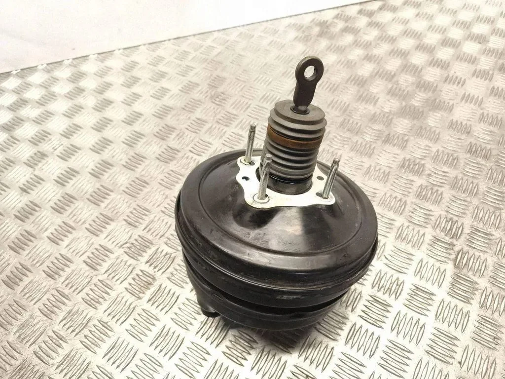 Jarrupaljevahvistin Chrysler Grand Voyager V P04721802AB