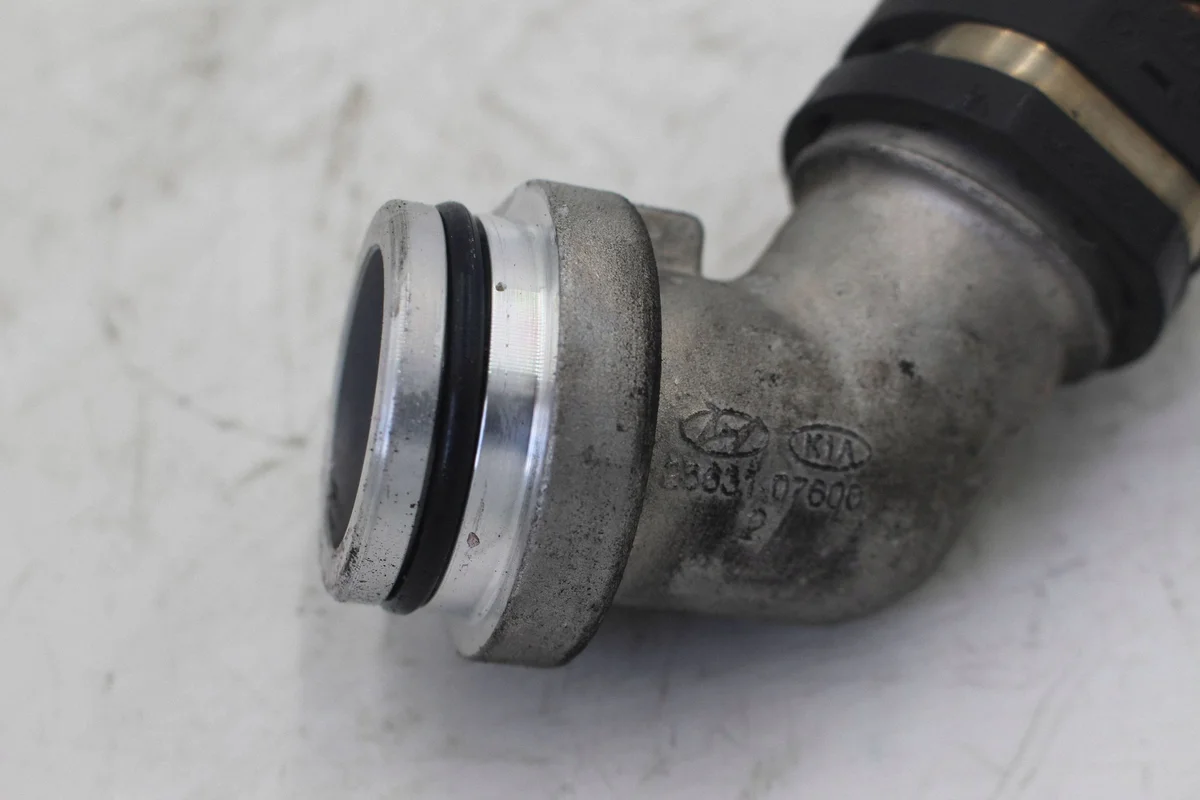 Wasserrohr Hyundai Bayon 25631-07600