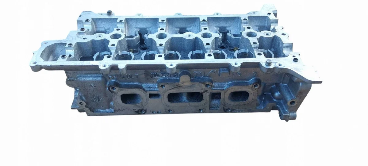 Cylinderhuvud Renault Dacia Nissan 1.2 TCE 110425271R