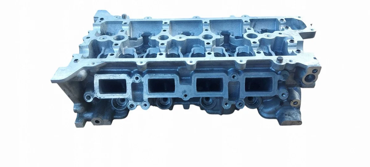 Sylinterikansi Renault Dacia Nissan 1.2 TCE 110425271R image 3