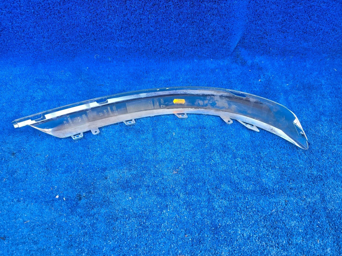 Moldura Parachoques BMW 7 G70 DWZ13293