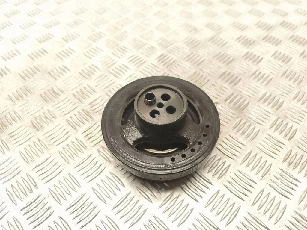 Mersu M651 kampiakson hihnapyörä OE A6510351812 thumbnail 3