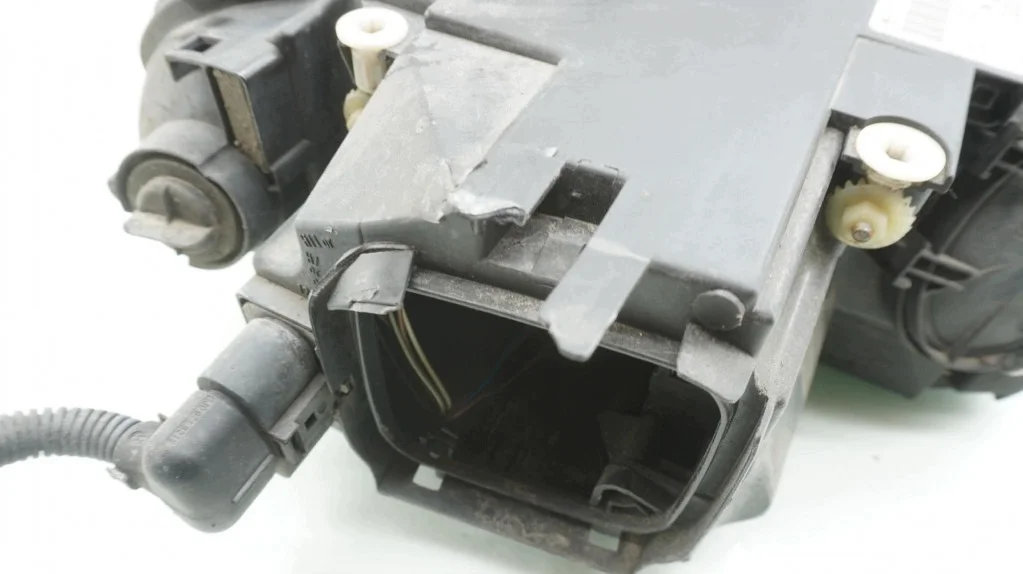 Scheinwerfer links Audi A3 8P image 5