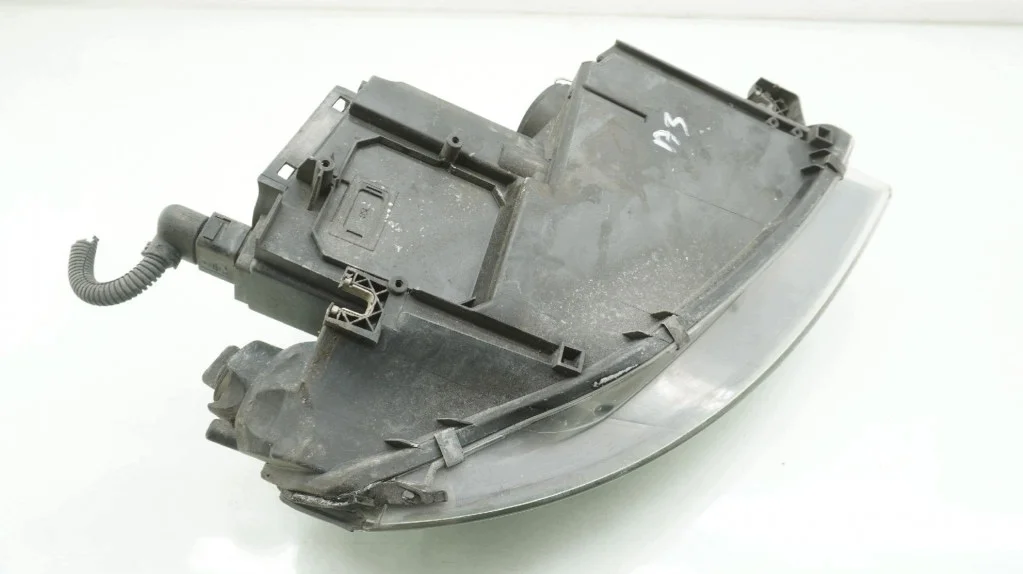 Scheinwerfer links Audi A3 8P image 6