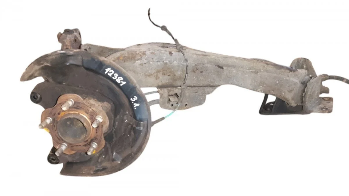 Nissan X-Trail T32 Alloggiamento Cuscinetto Ruota Posteriore Sinistro 555014CA0D