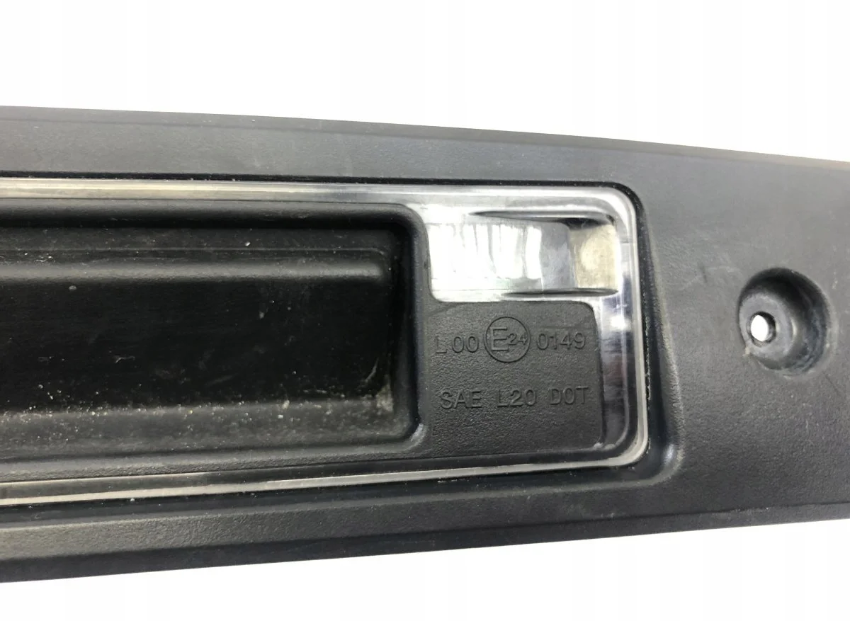 Volvo Tavaratilan kahva 31484445