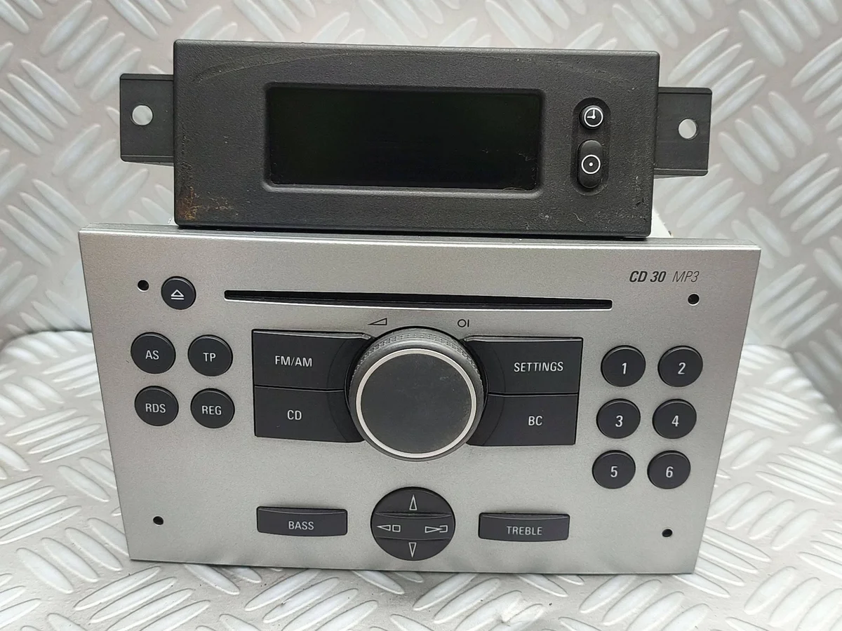Radio CD30 MP3 Opel Tigra B 13253512 2004-2009
