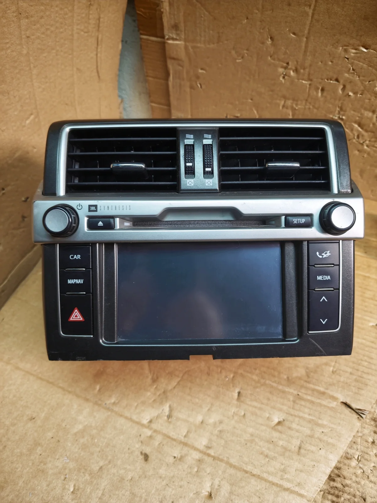 Toyota Land Cruiser Radio 86140-60030