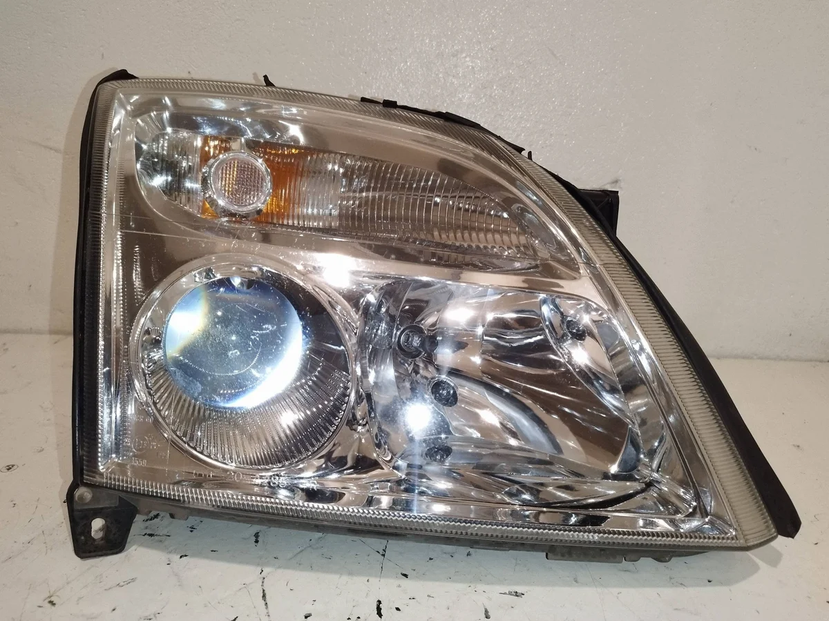 Ajovalojen pesuri Opel Vectra C oikea XER13739