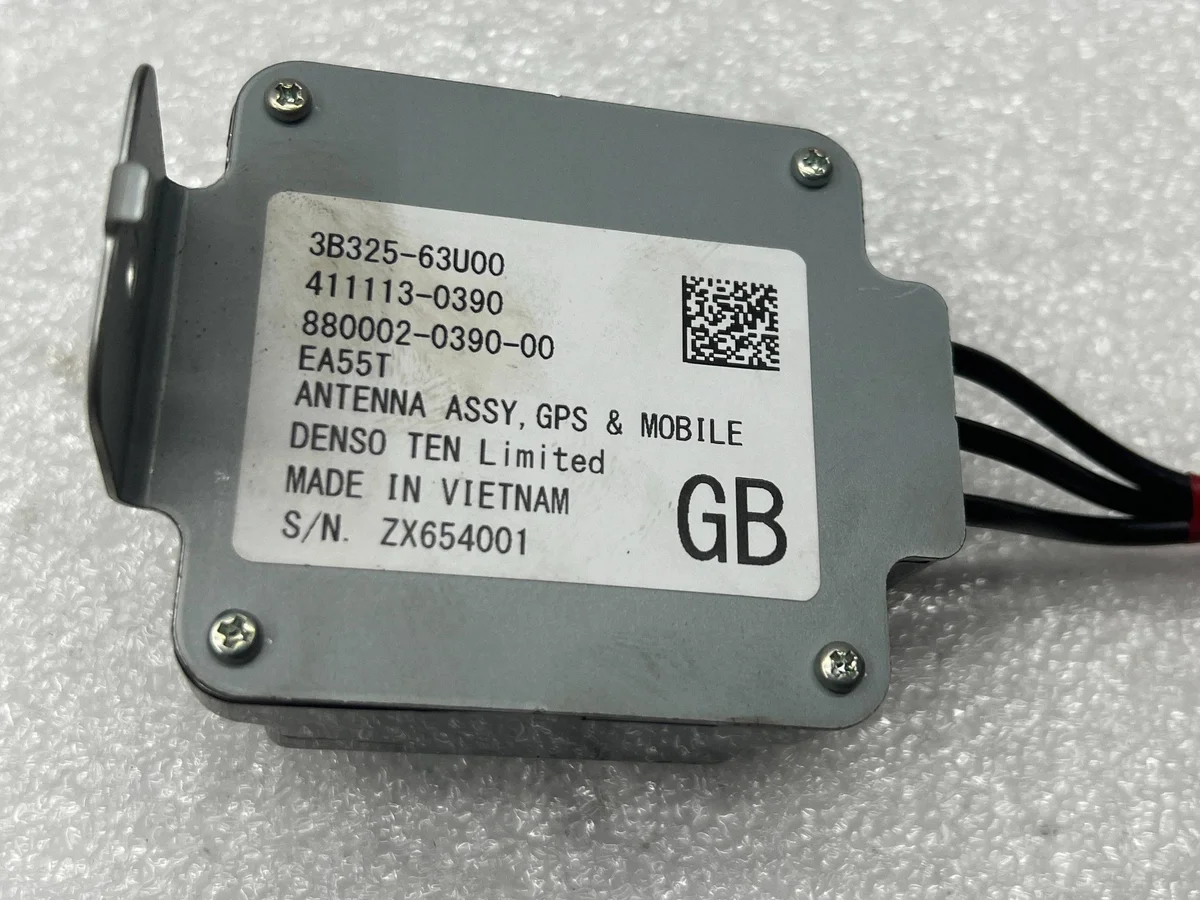GPS-antenni (evä) Suzuki Vitara 3B32563U00 image 3