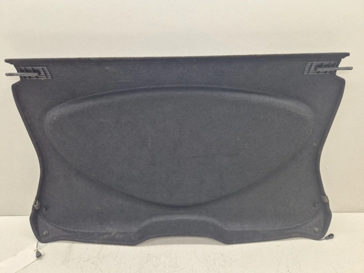 Ford Focus Tavaratilan hylly 1329993