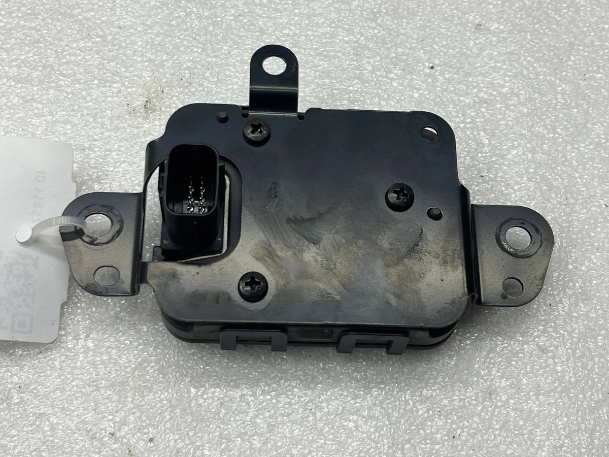 Radar Tempomat Suzuki Vitara 3F10069T00 thumbnail 4