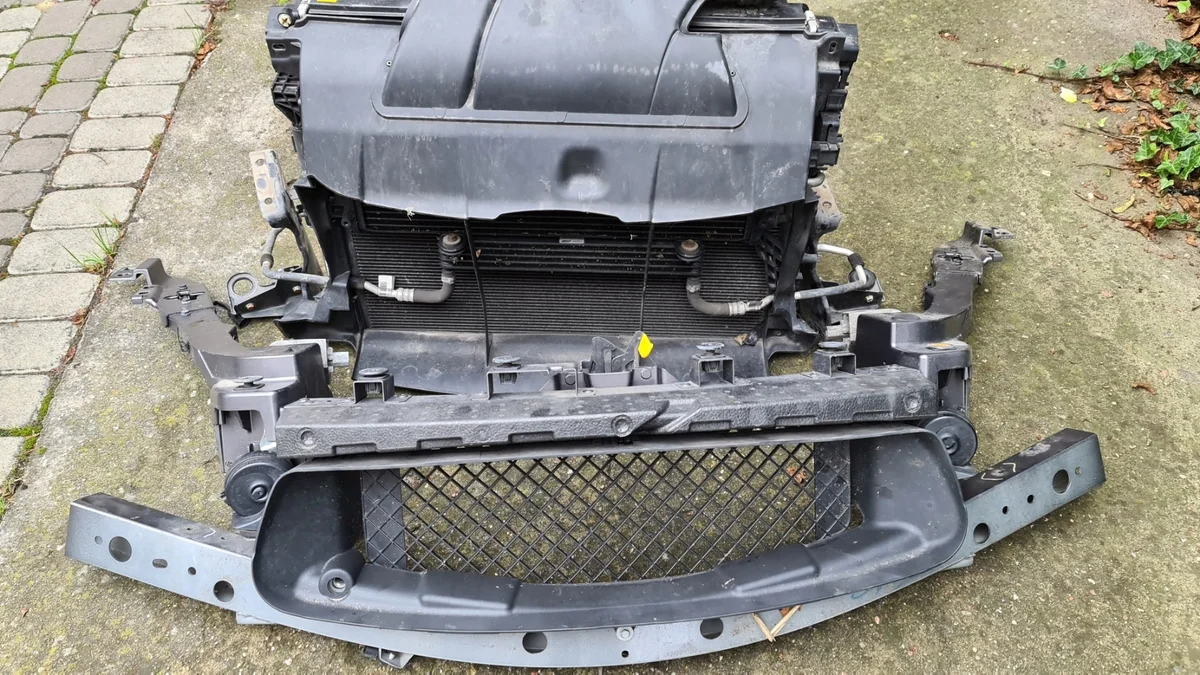 Piatto protezione sottoscocca Maserati GHIBLI M157 OE 670009531