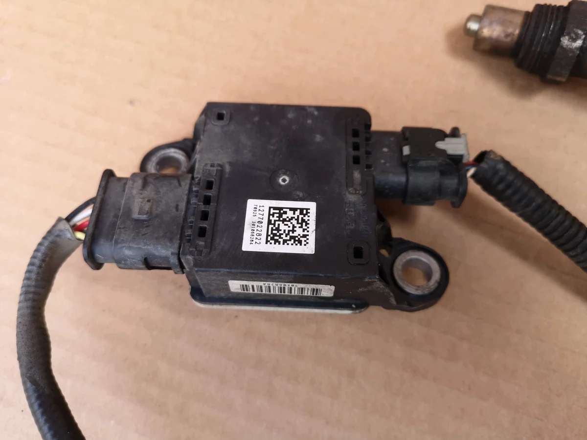 NOX-Sensor 39265-2A200 Kia Ceed CRDI image 3
