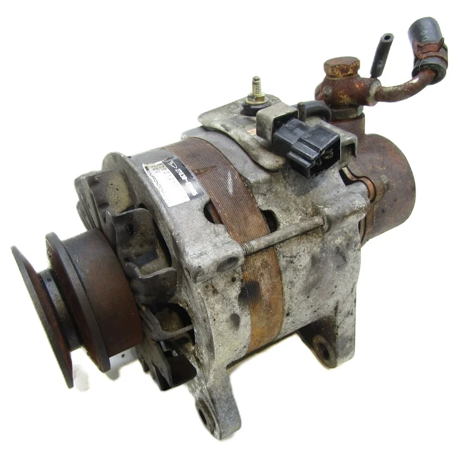 Alternator Pompa 2.8TD Daihatsu Rocky Fourtrak