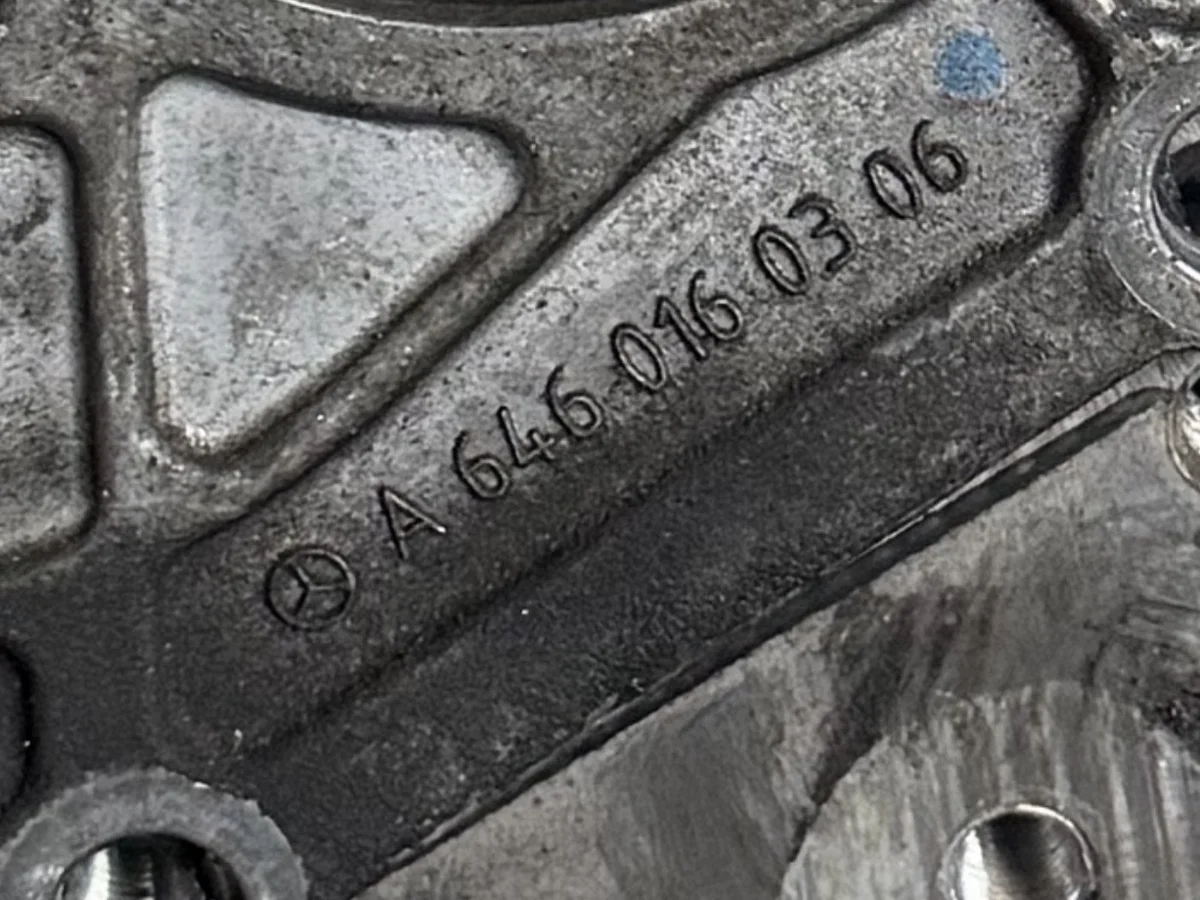Ventildeckel Mercedes Vito Viano Sprinter A6460101620 image 9