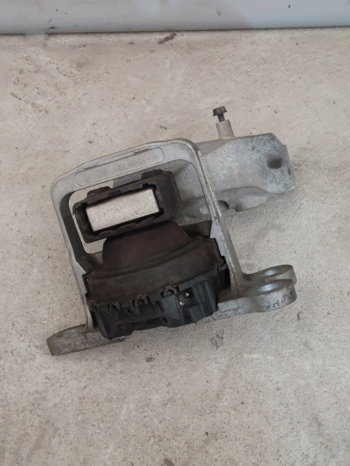Engine Mount Renault Koleos II 2.0 dCi 575AK6000 thumbnail 1