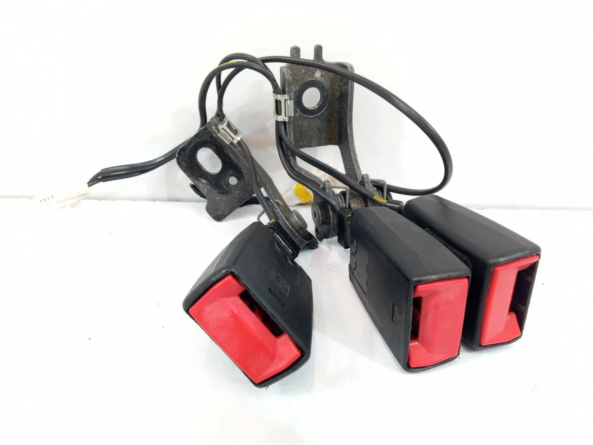 Gordelclip Achterbank Peugeot 308 II 98002031XX