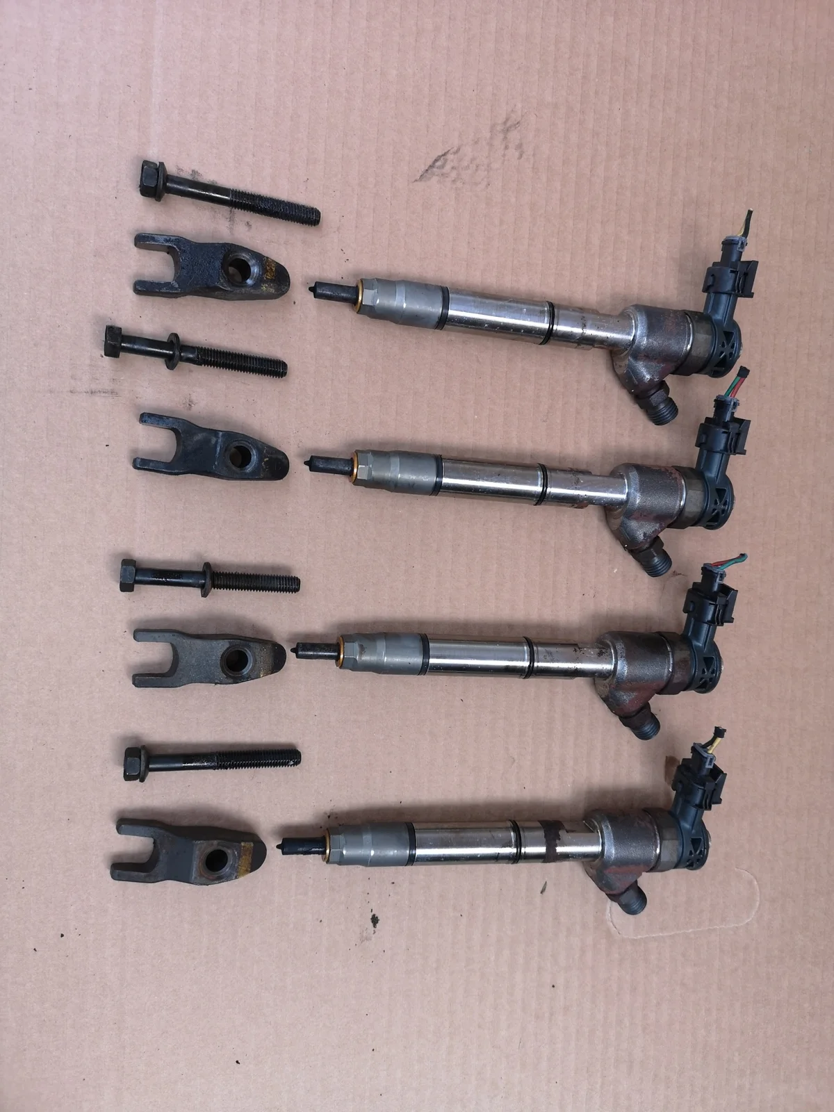 Kia Ceed Injectoren Set 33800-2A610