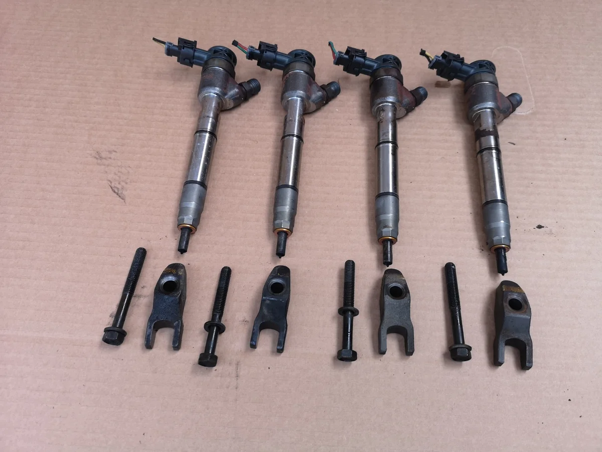 Fuel Injector Set Kia Ceed 33800-2A610 image 5