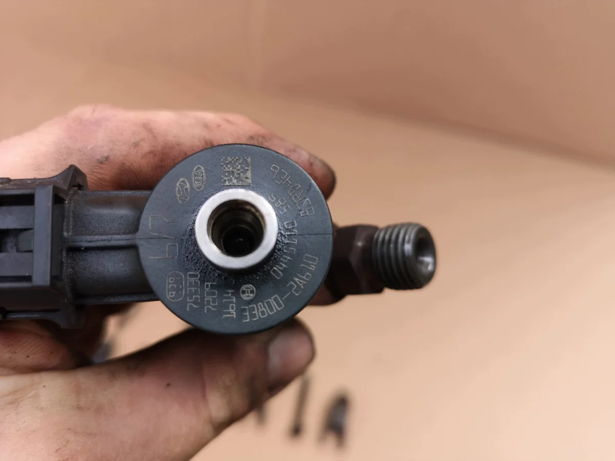 Fuel Injector Set Kia Ceed 33800-2A610 image 6