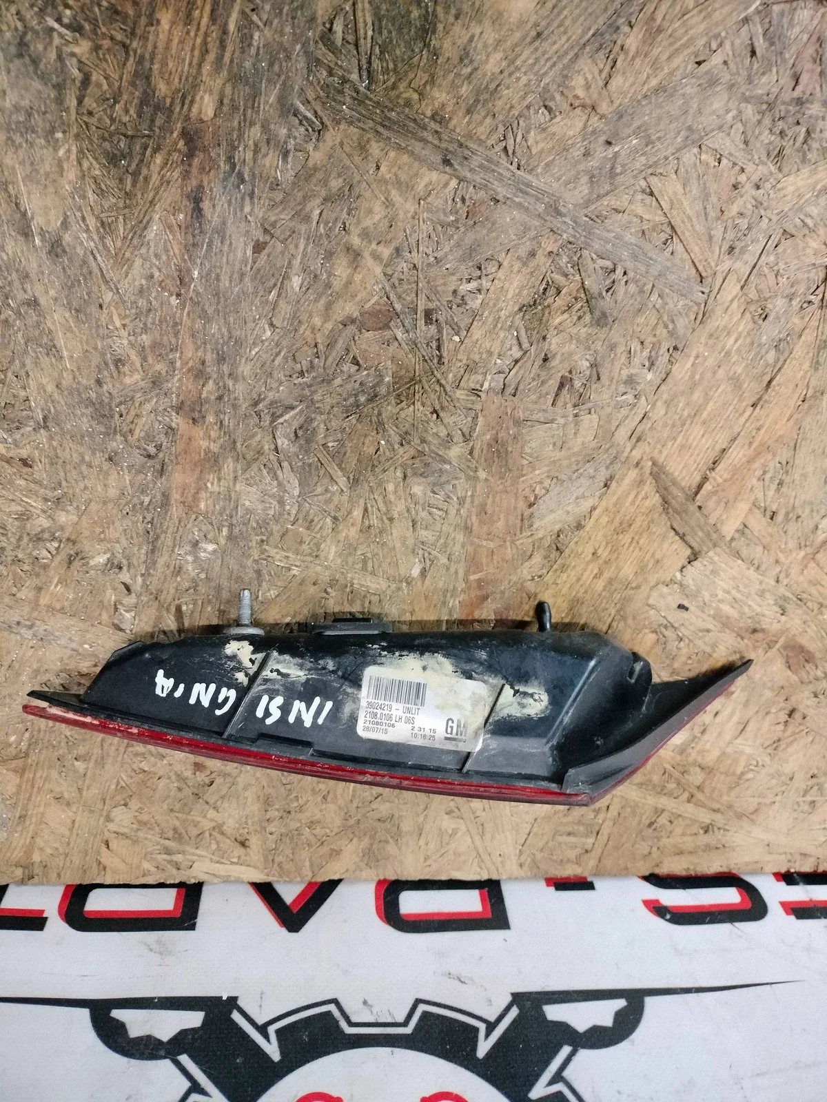 Opel Insignia A Left Rear Tailgate Lamp 39024219