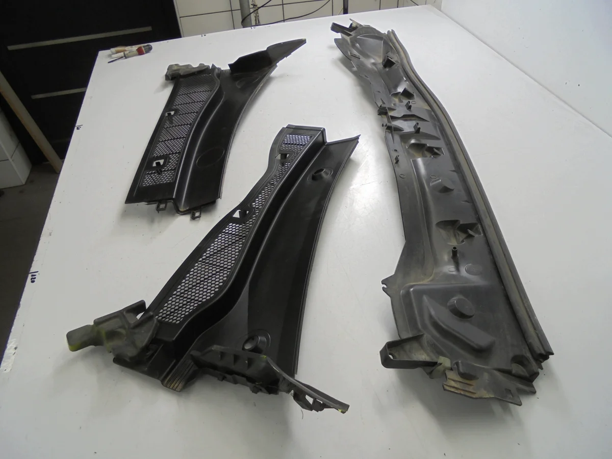 Calandre Peugeot 208 II 9860047480