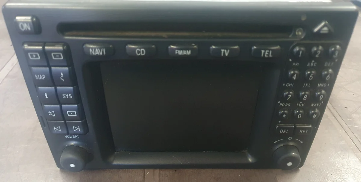 Radio Mercedes ML W163 1638203689