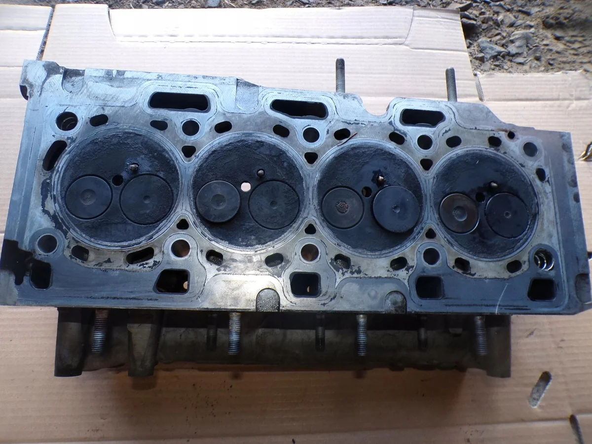 Renault Fluence Cylinder Head 1.5DCI 949716F0
