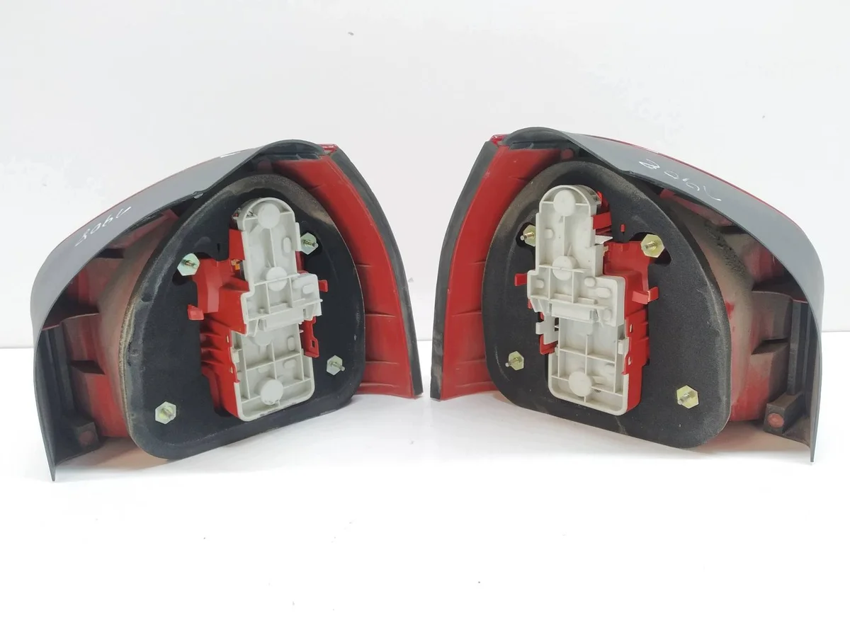 Audi A3 8L Rear Lamp Set 8L0945096B