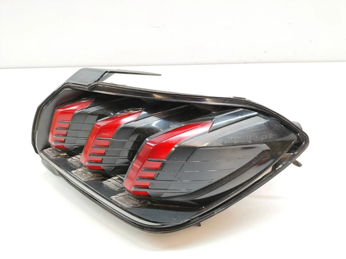 Rear Lamp Right Peugeot 208 II 9823216680