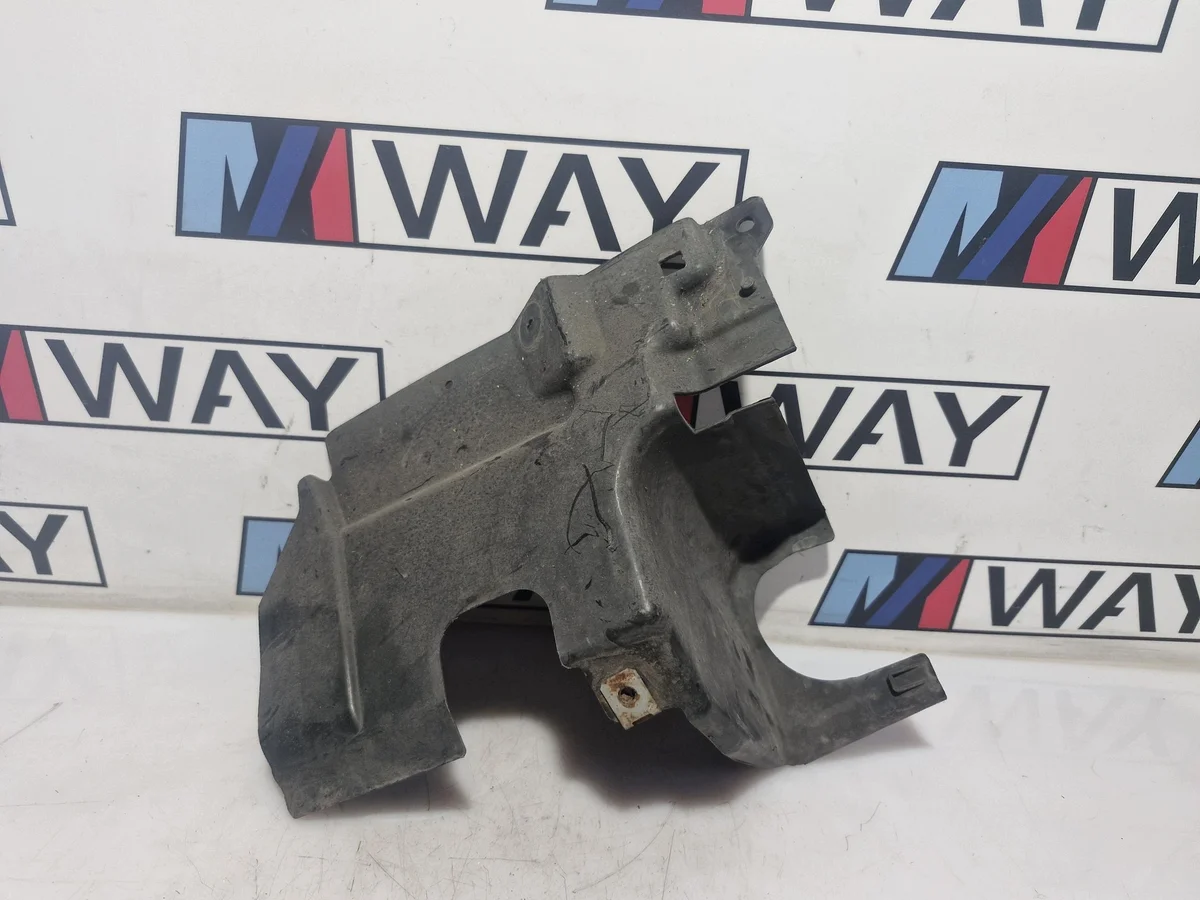 BMW F80 F82 F83 Cubierta Agregados Derecha Trasera 8055740