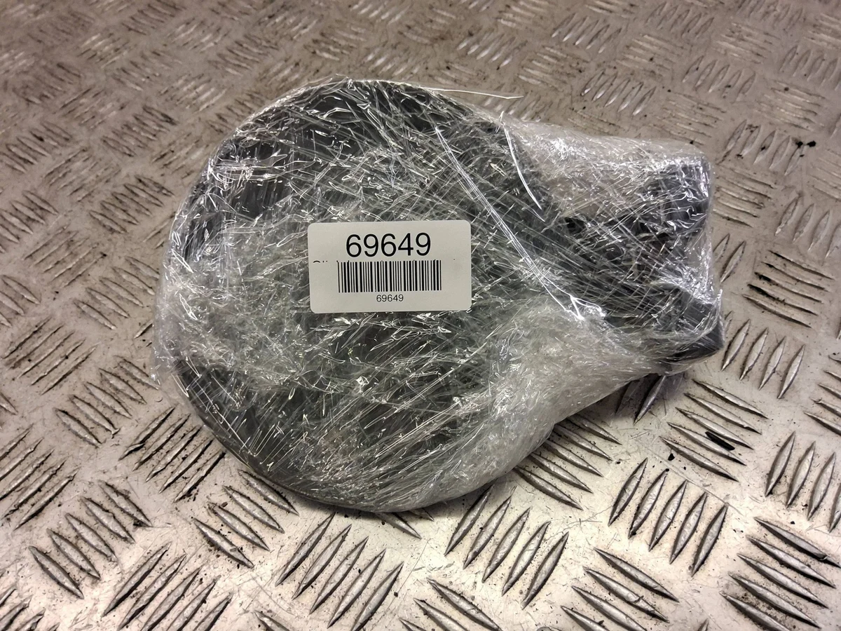 Polttoainetankin korkki Mitsubishi ASX SKE72906