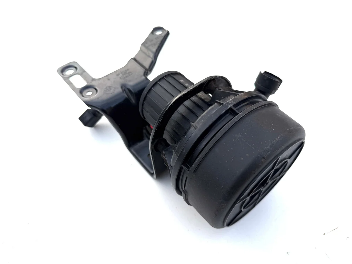Pompa pneumatica secondaria Audi A8 D4 06E906601 image 3
