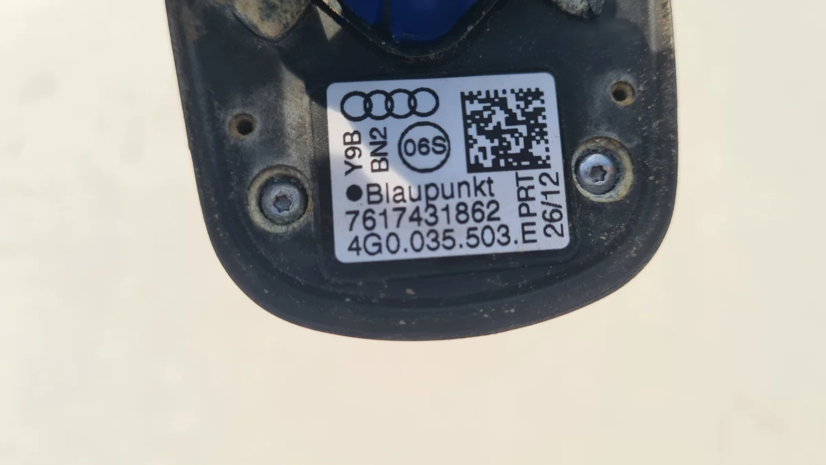 Audi A4 B8 Antenni 4G0035503E image 6