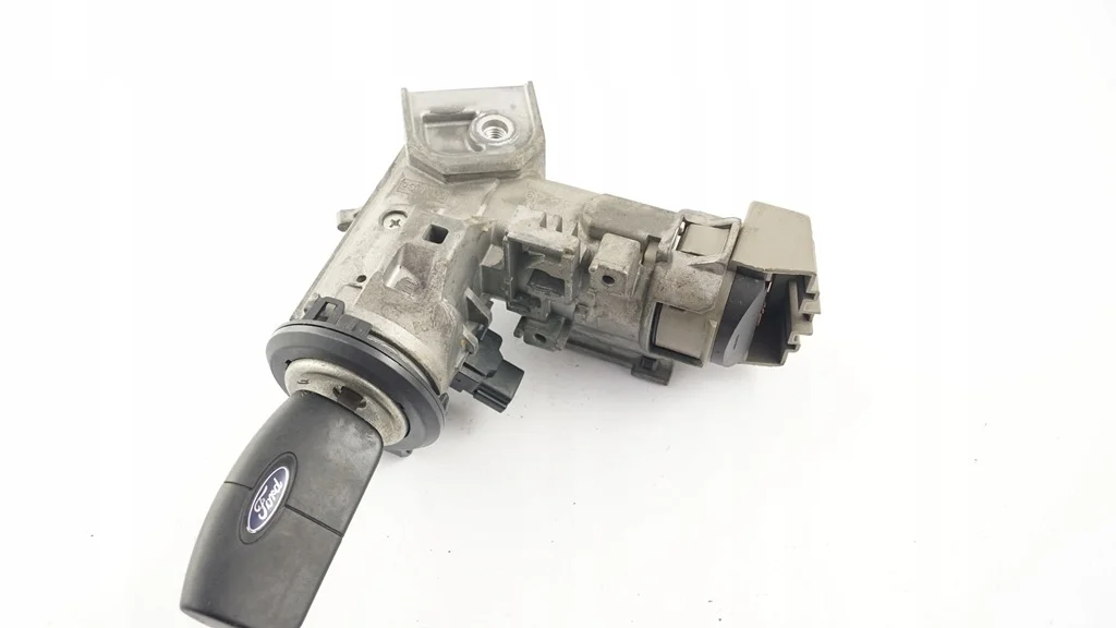 Ignition Switch Ford Fiesta mk7 8A6T-15607-AB image 4