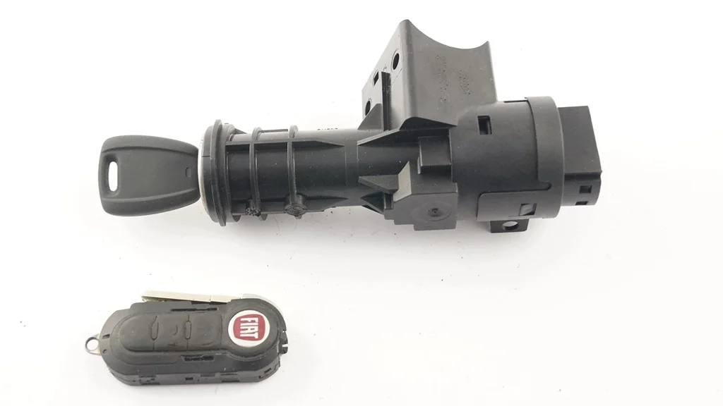 Virtalukko avaimella Fiat Bravo II 51793869